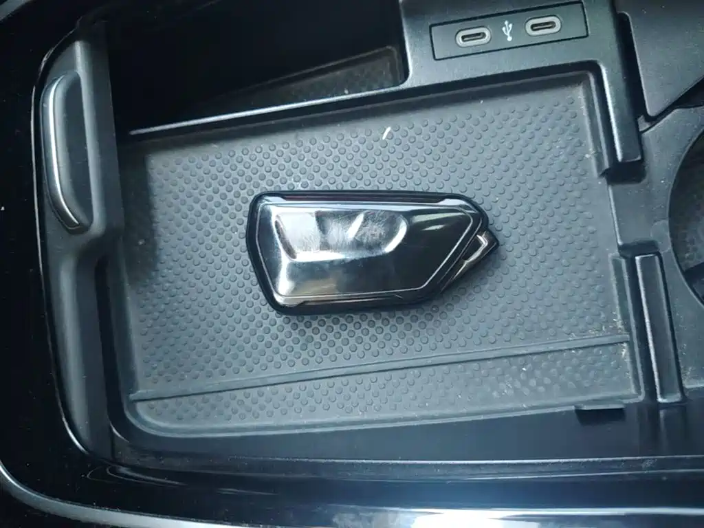 Volkswagen ID.4 X — миниатюра 9