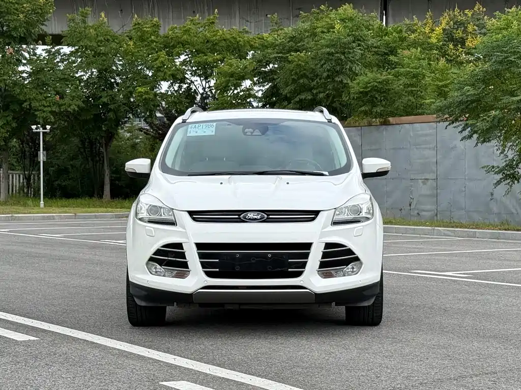 Ford Kuga — миниатюра 2