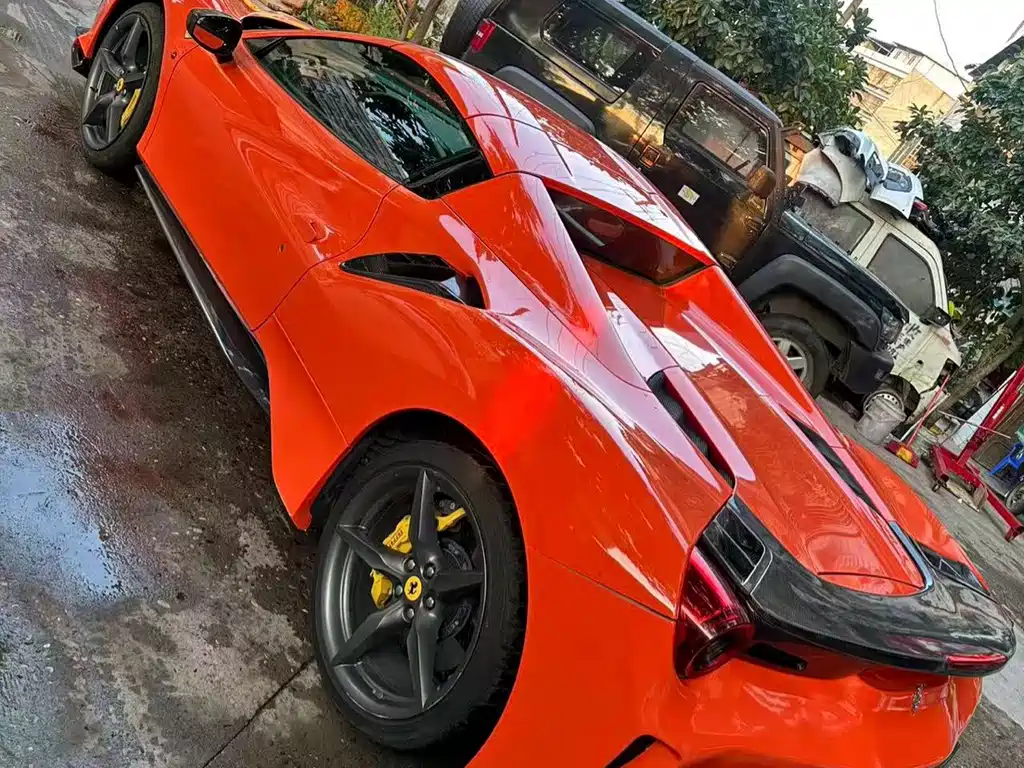 Ferrari 488 — миниатюра 6