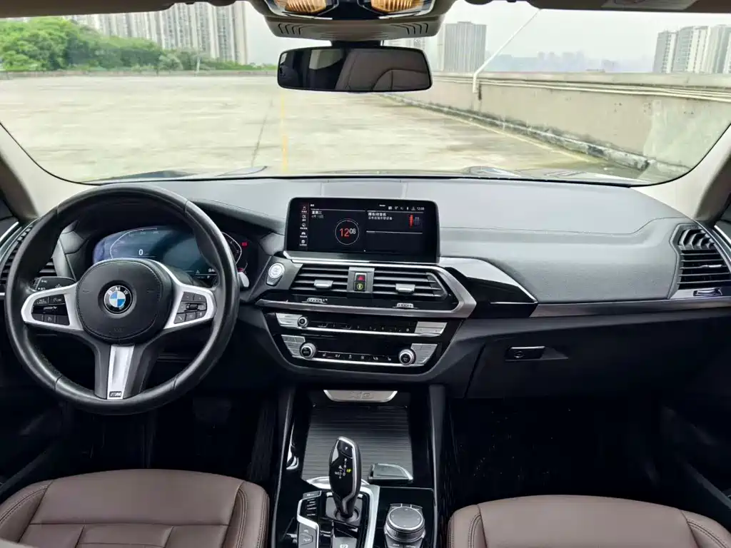BMW X3 — миниатюра 9