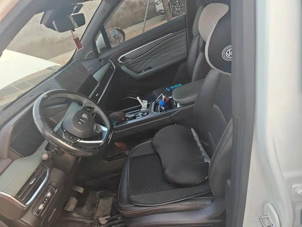 Geely Haoyue L — миниатюра 11