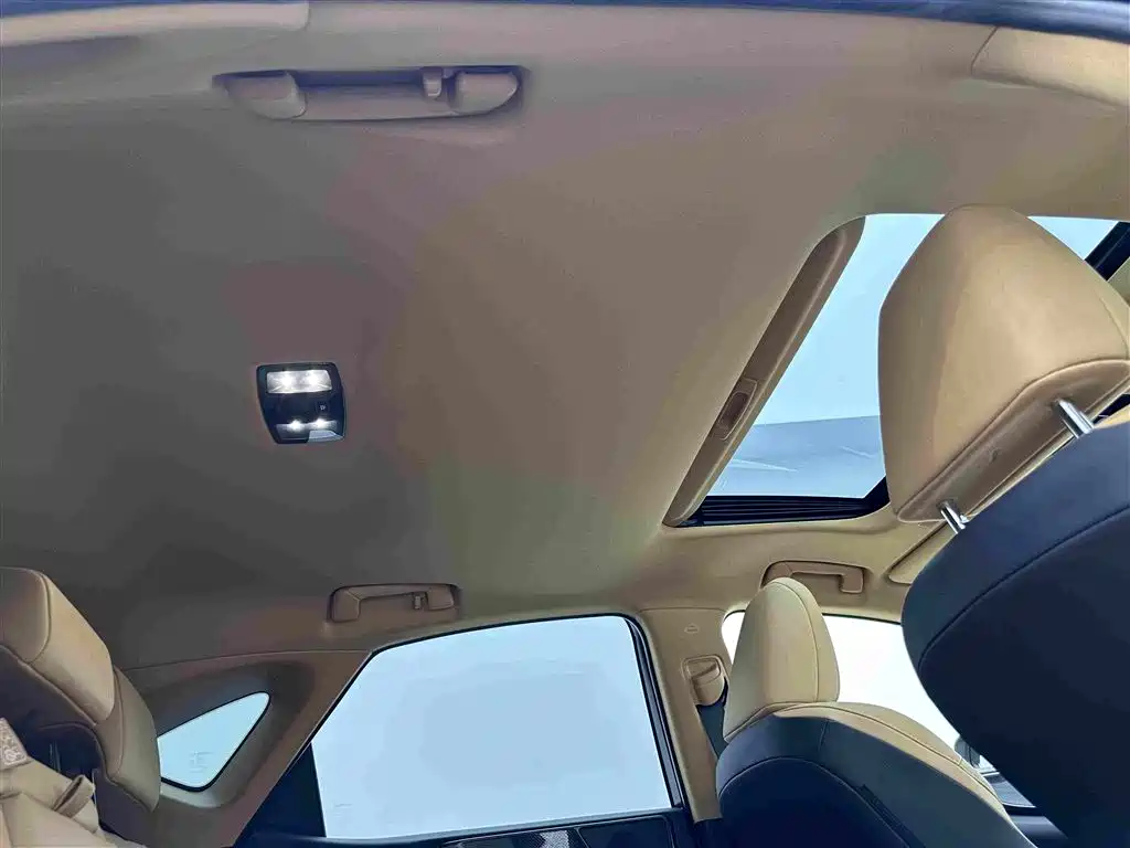 Lexus NX — миниатюра 22