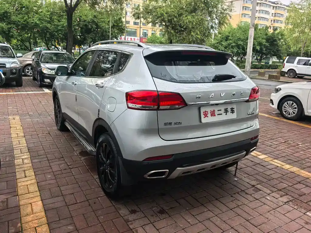 Haval H2s — миниатюра 6