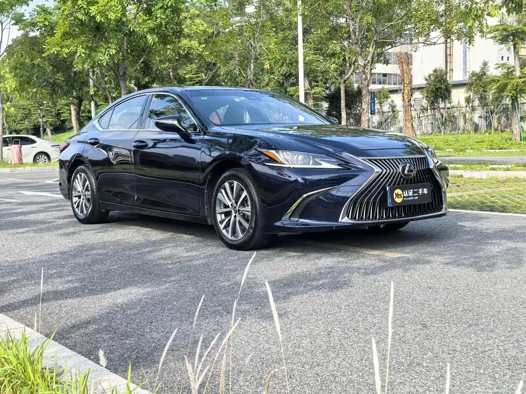 Lexus ES — миниатюра 3