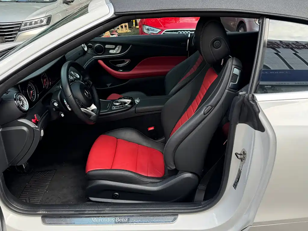 Mercedes-Benz E-Class (Import) — миниатюра 5