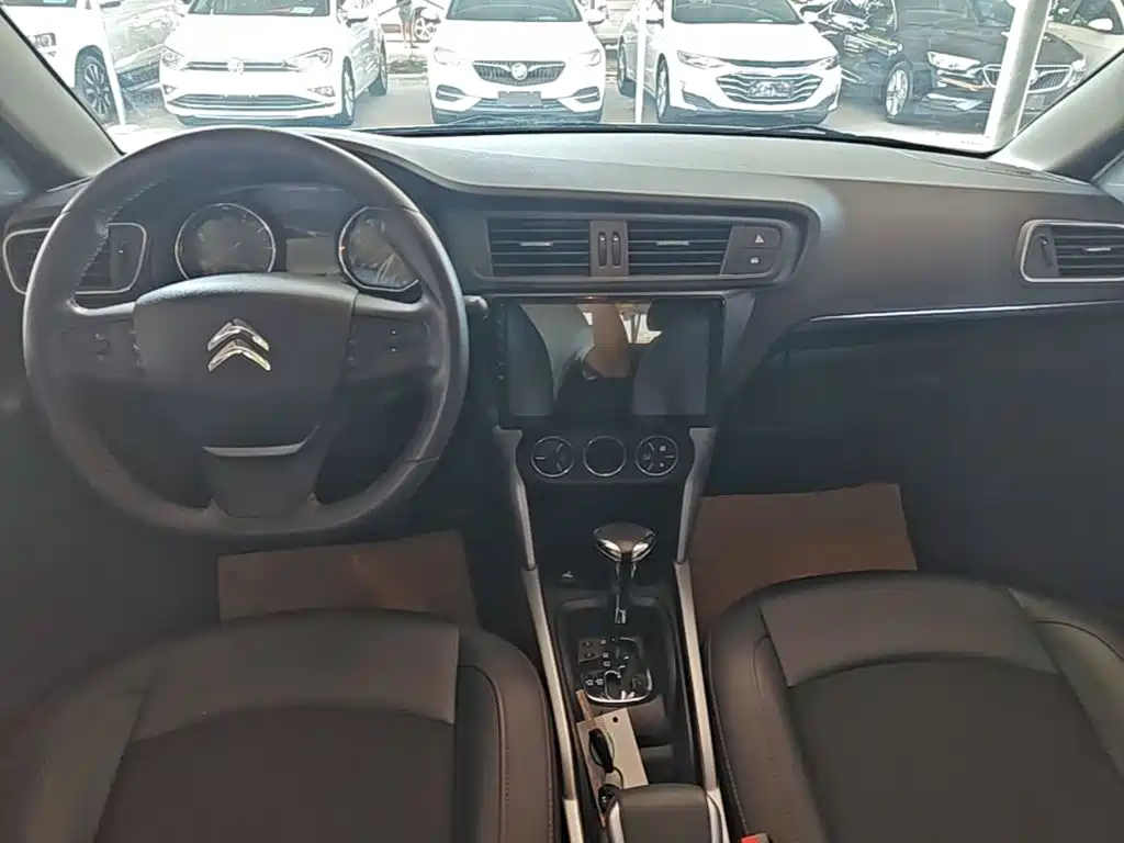 Citroen C3-XR — миниатюра 10