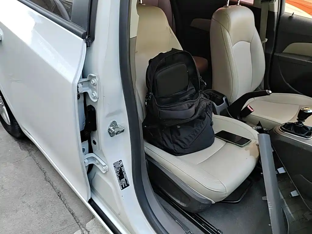 Chevrolet Cruze — миниатюра 25