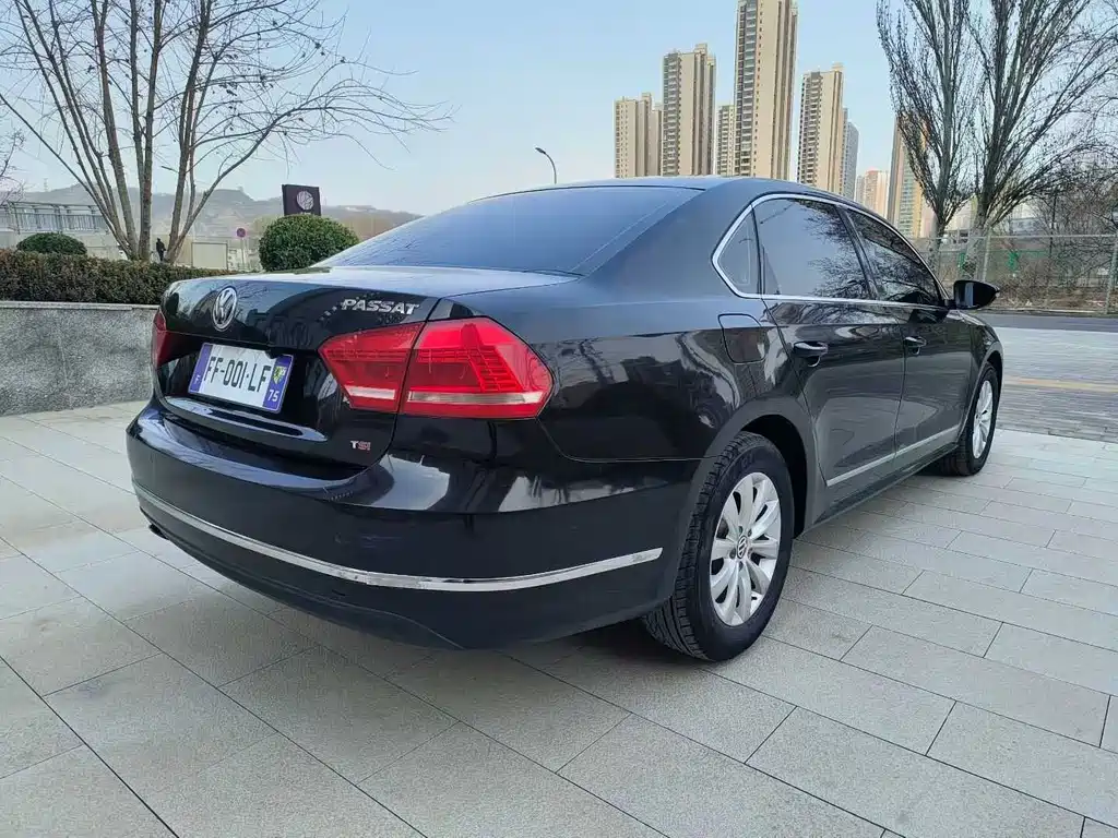 Volkswagen Passat — миниатюра 6