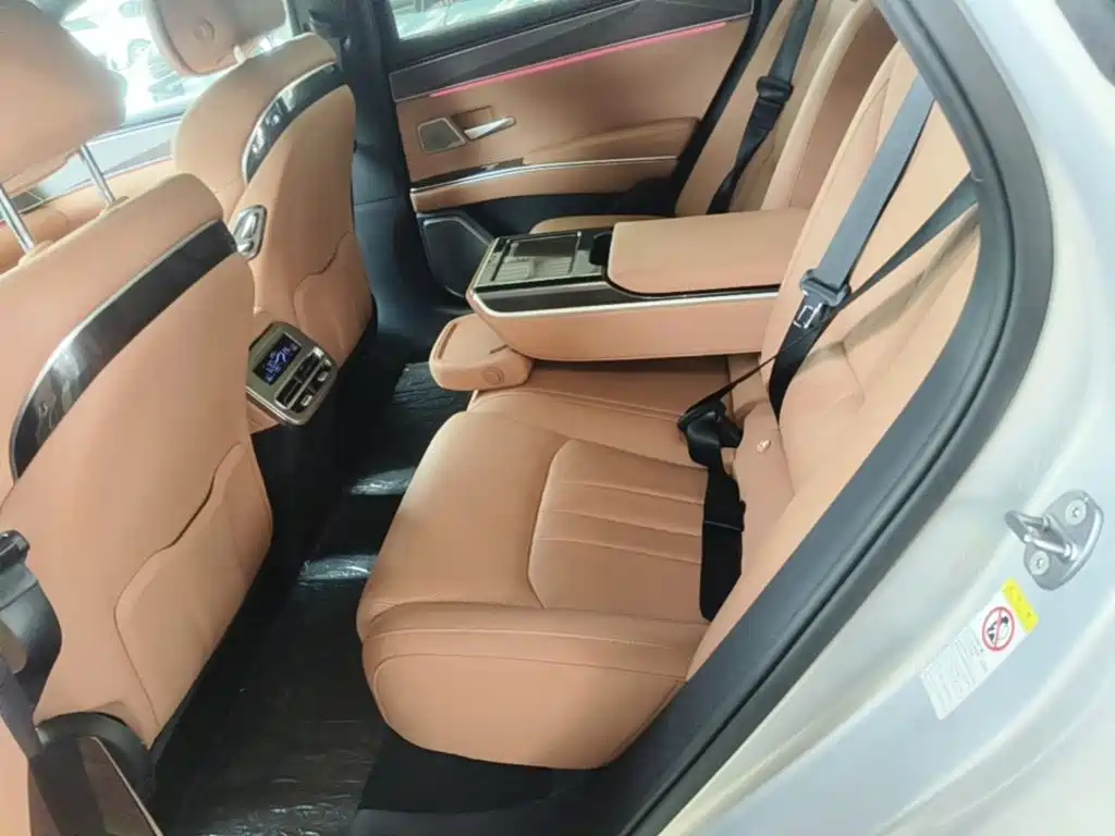 BYD Han L — миниатюра 13