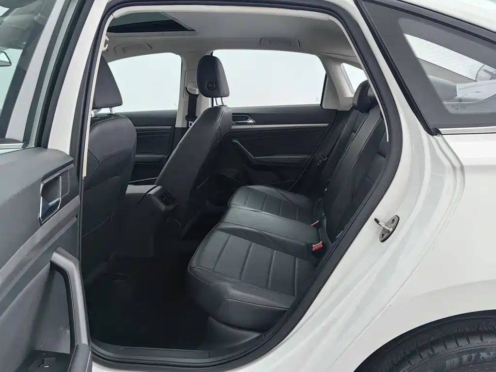 Volkswagen Lavida — миниатюра 15