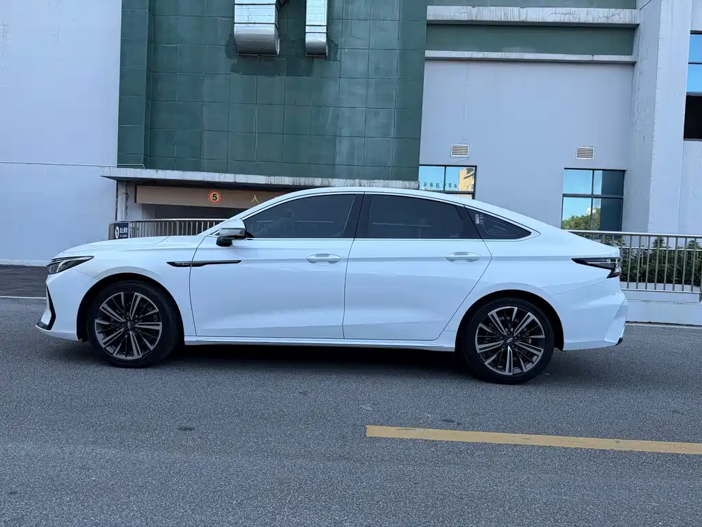 Chery Arrizo 8 — миниатюра 17