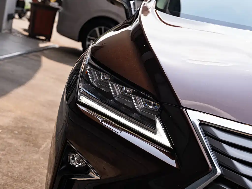 Lexus RX — миниатюра 6