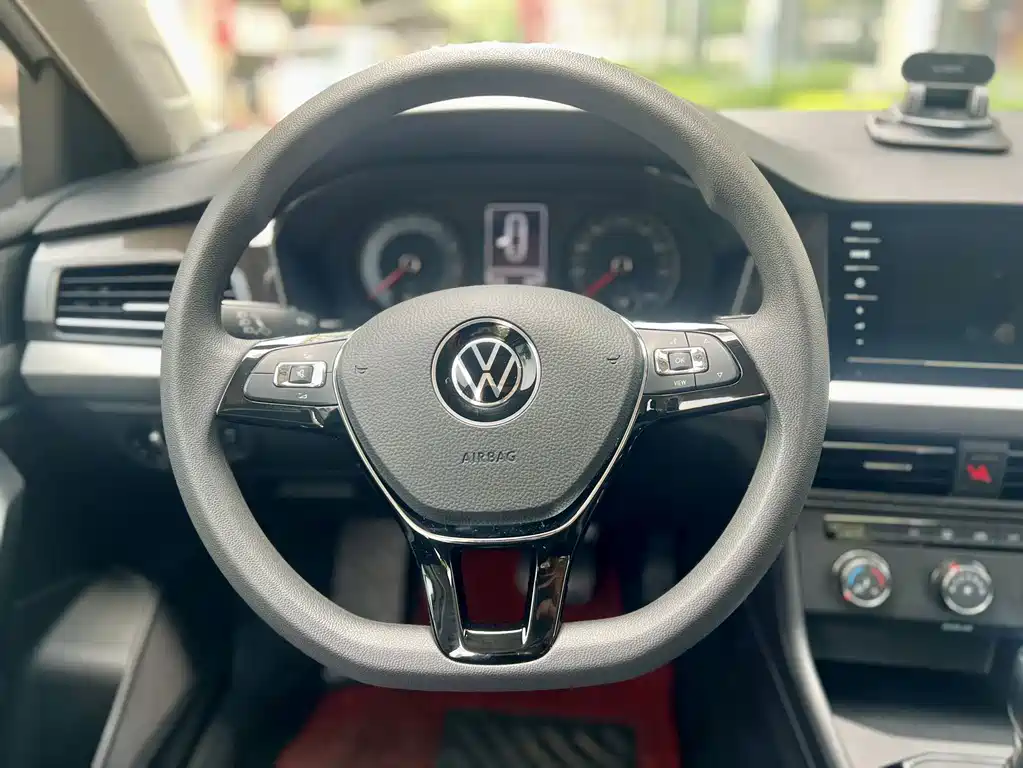 Volkswagen Lavida — миниатюра 14