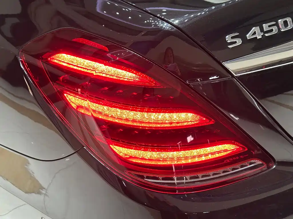 MERCEDES-BENZ S CLASS