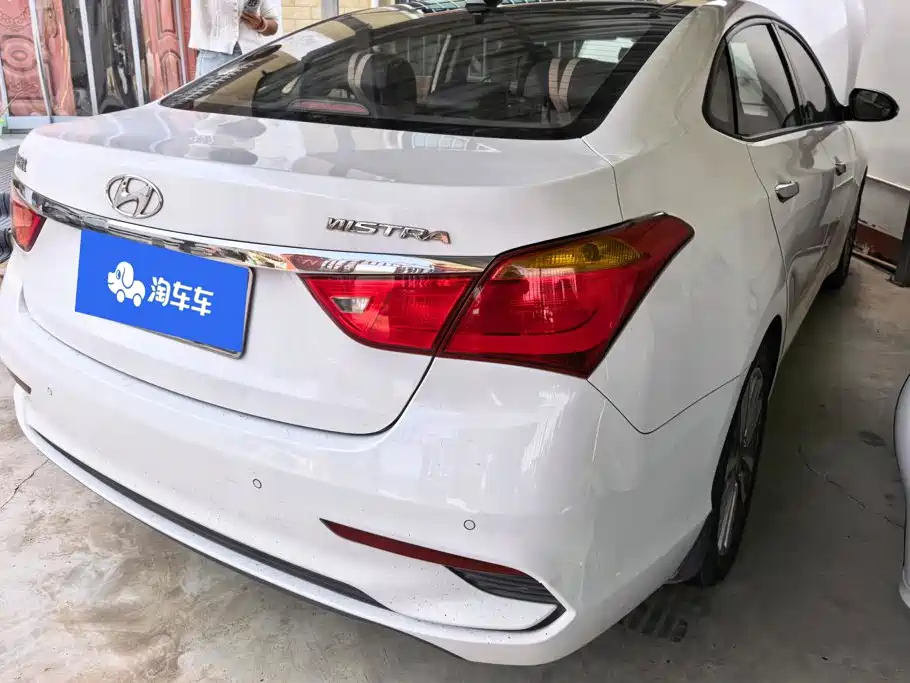 Hyundai Mistra — миниатюра 3