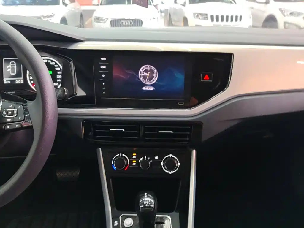 Volkswagen Polo — миниатюра 13