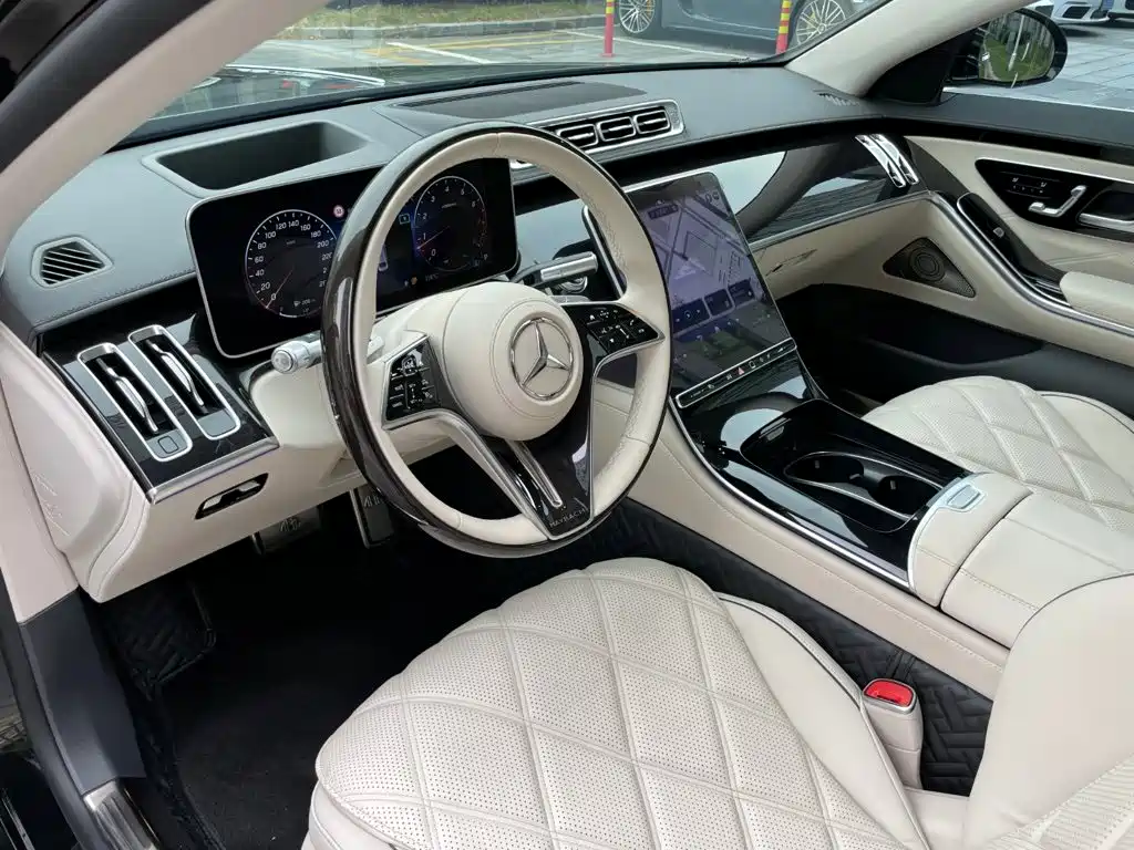 Mercedes-Benz S-Class — миниатюра 7