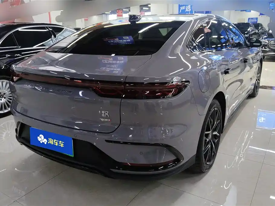 BYD Han 2025 DM-i Smart Drive 125KM Flagship