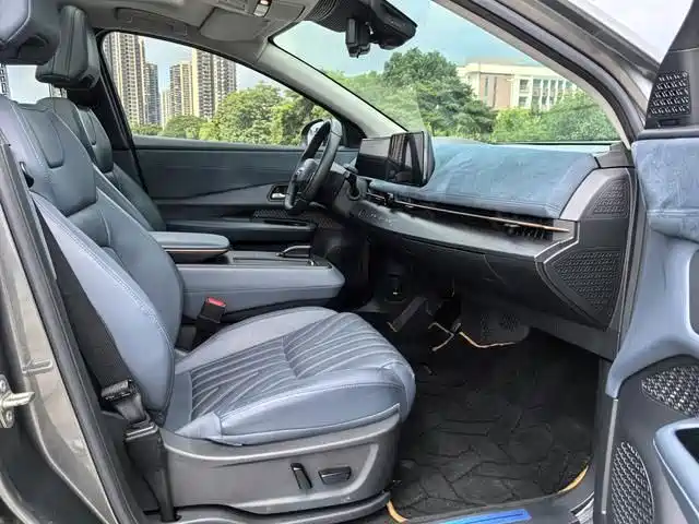 Nissan Ariya — миниатюра 7