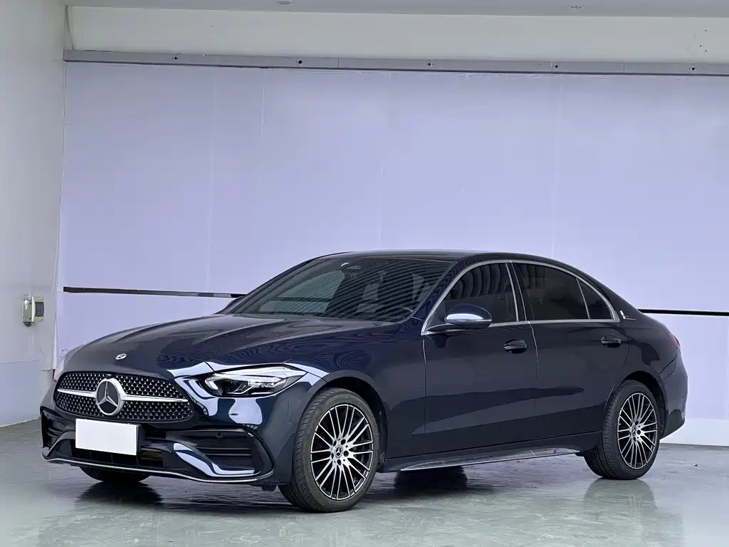 Mercedes-Benz C-Class 2022