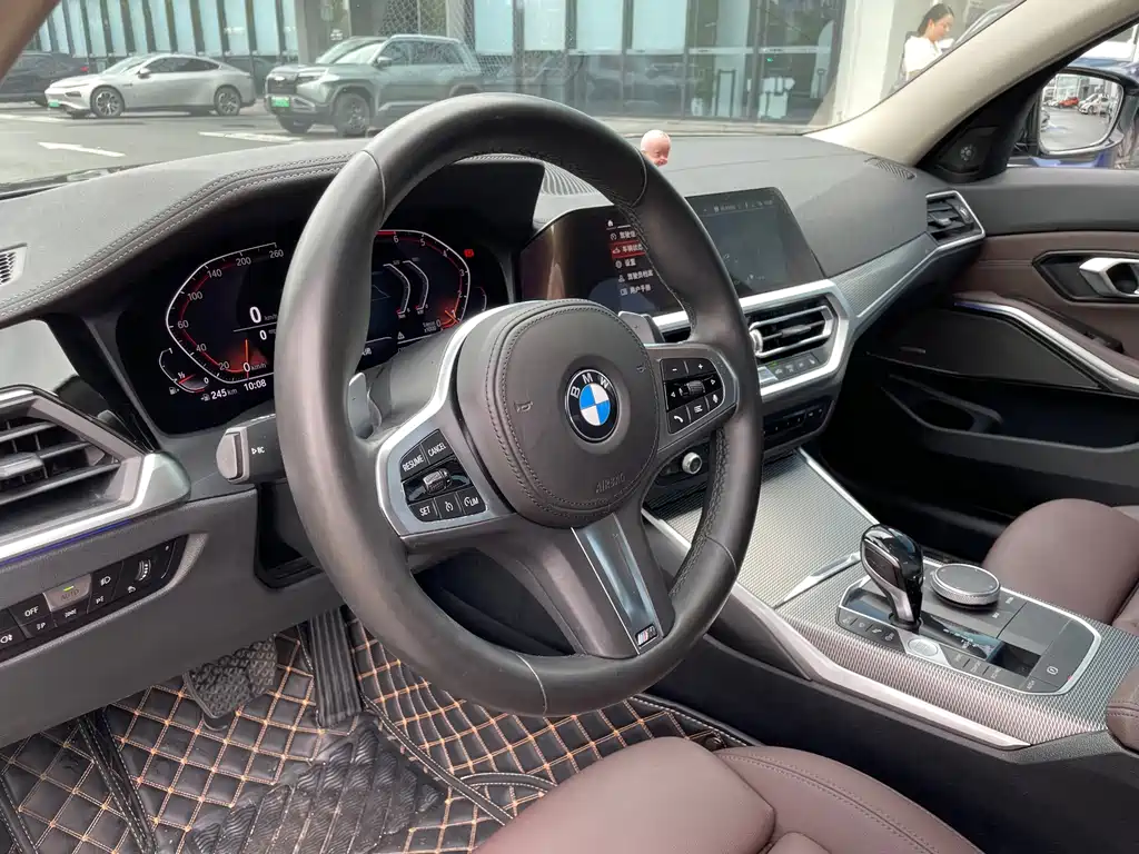 BMW 3 Series — миниатюра 5