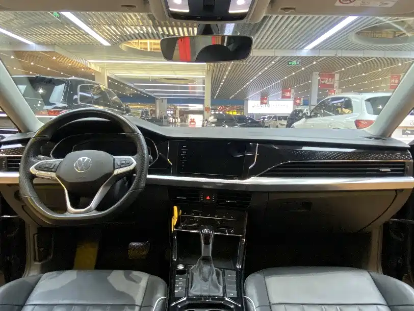 Volkswagen Passat — миниатюра 10