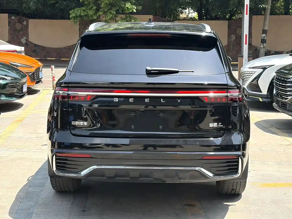 Geely Xingyue L — миниатюра 16