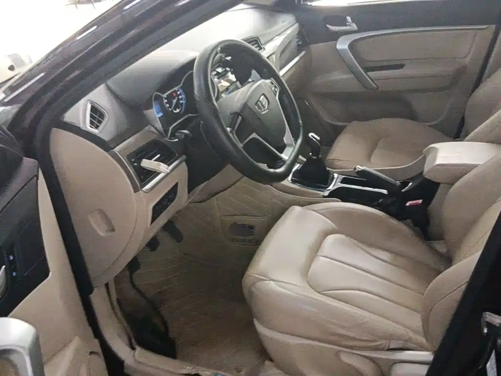 Geely Emgrand — миниатюра 15