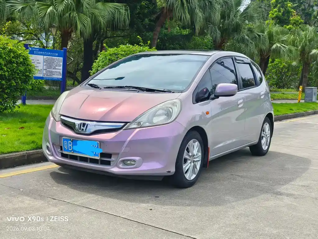 Honda Fit — миниатюра 10