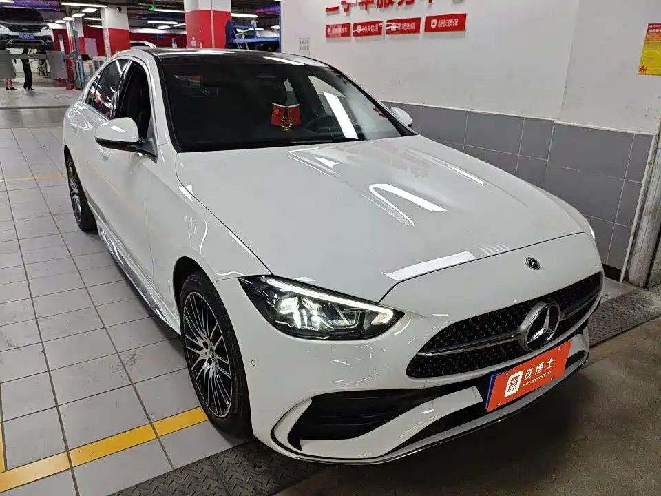 Mercedes-Benz C-Class — миниатюра 2