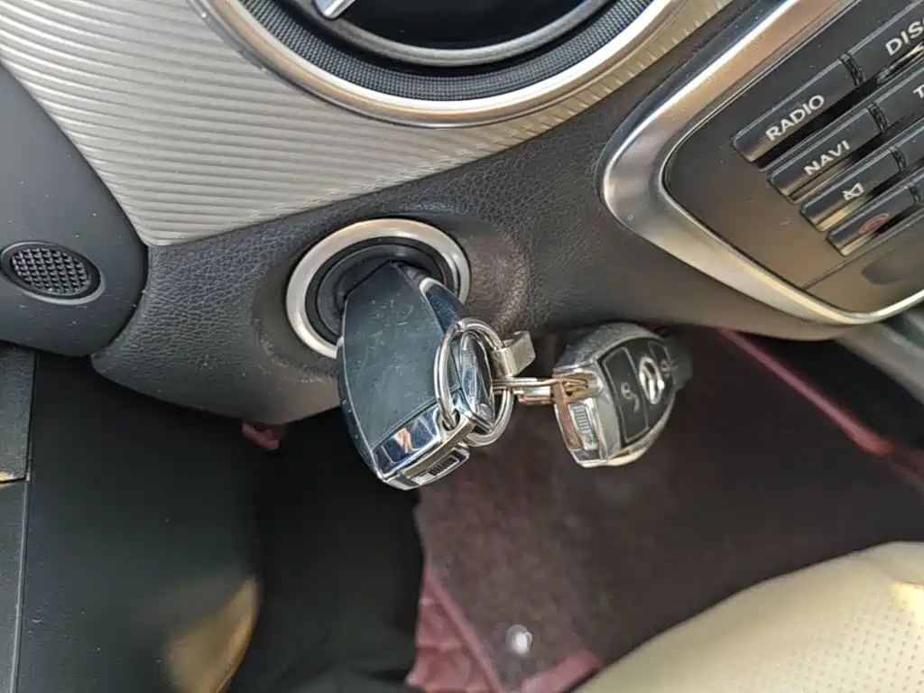 Mercedes-Benz GLA — миниатюра 9
