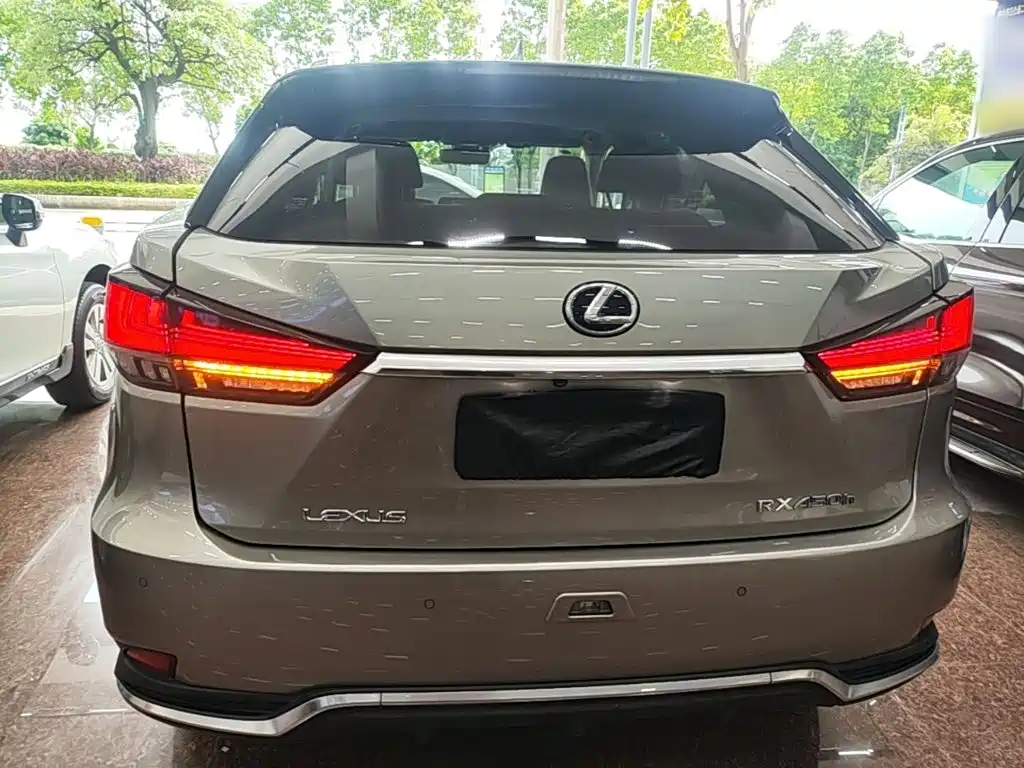 Lexus RX — миниатюра 6