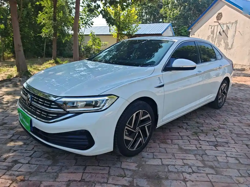 Volkswagen Sagitar — миниатюра 2