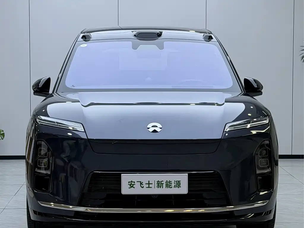 NIO ES8 — миниатюра 2
