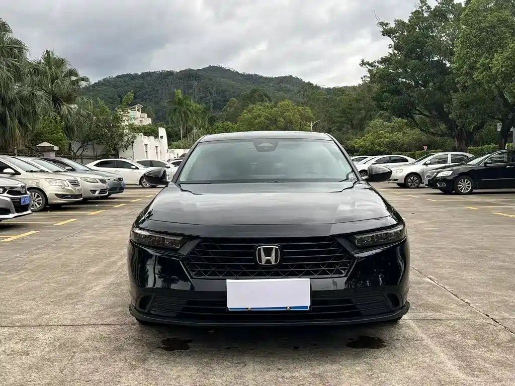 Honda Accord — миниатюра 2