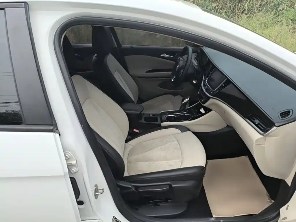 Buick Verano — миниатюра 25