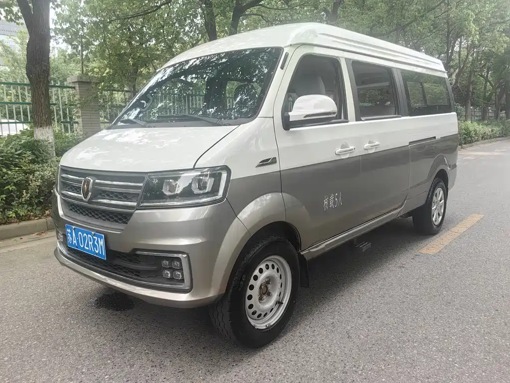 Купить Jinbei Hiace S