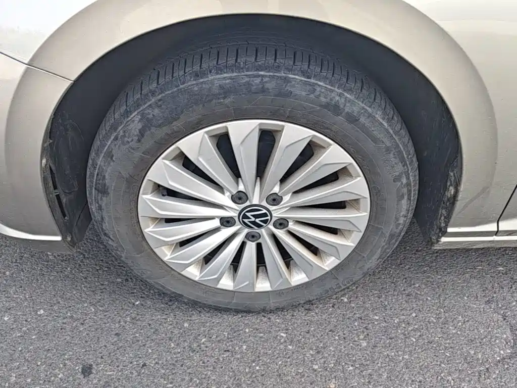 Volkswagen Lavida — миниатюра 23