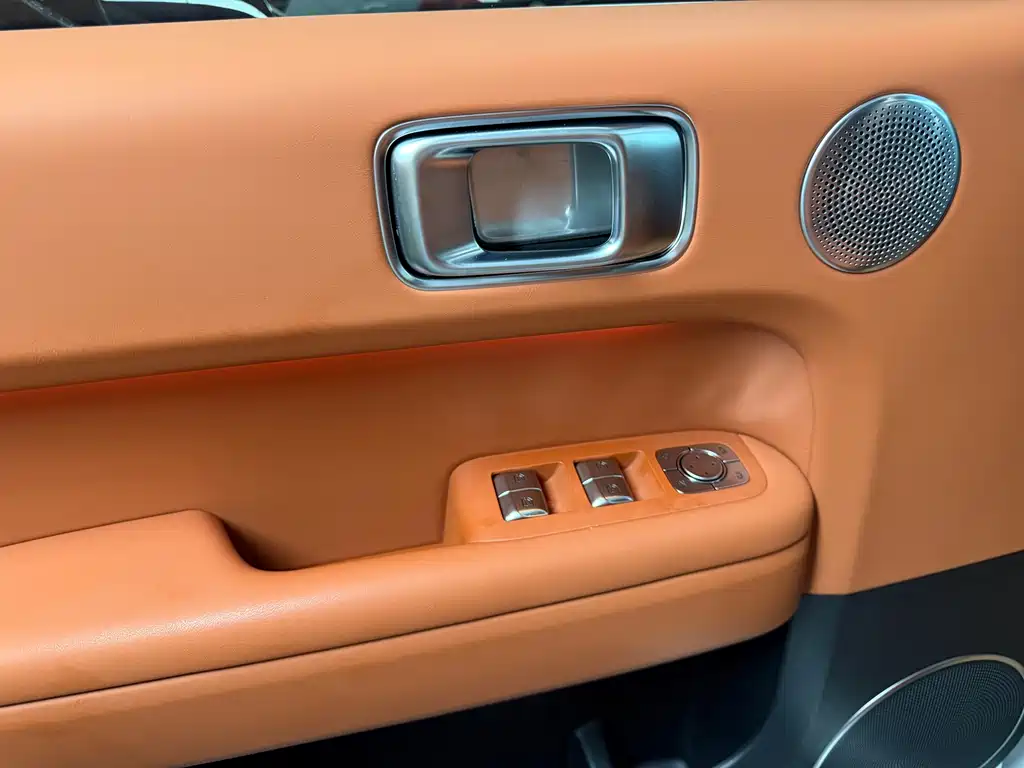 Li Auto Li L6 — миниатюра 4
