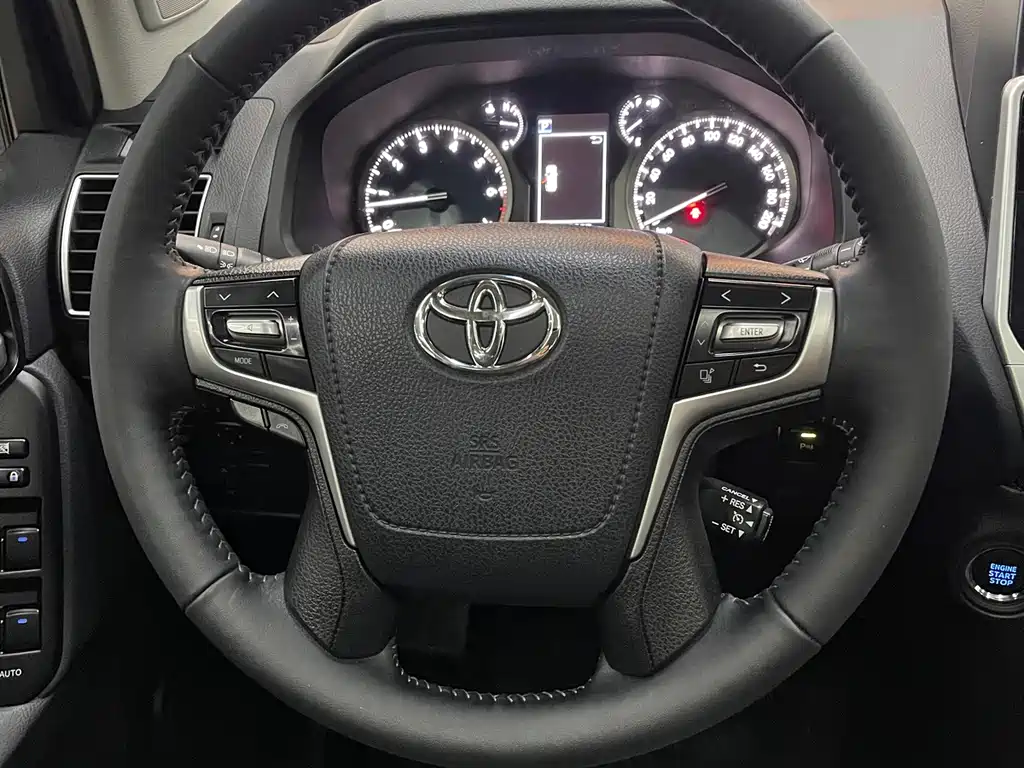 Toyota Prado — миниатюра 4
