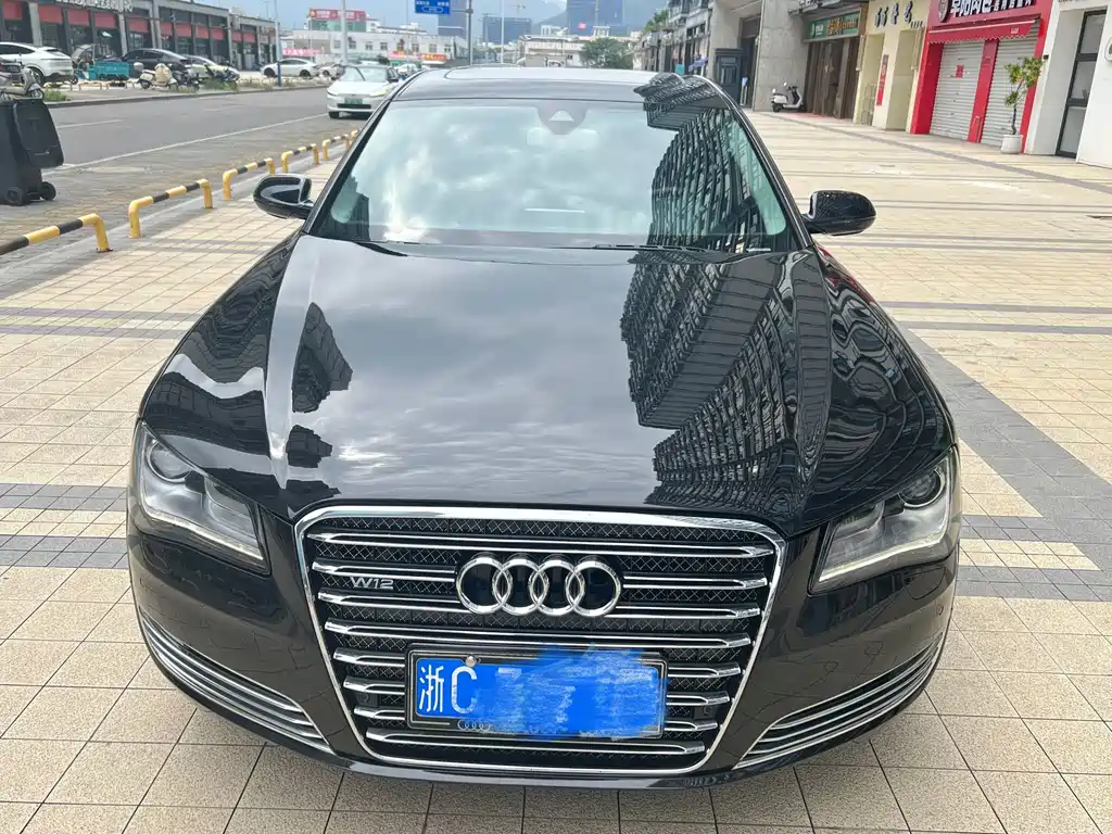 Audi A8 — миниатюра 2