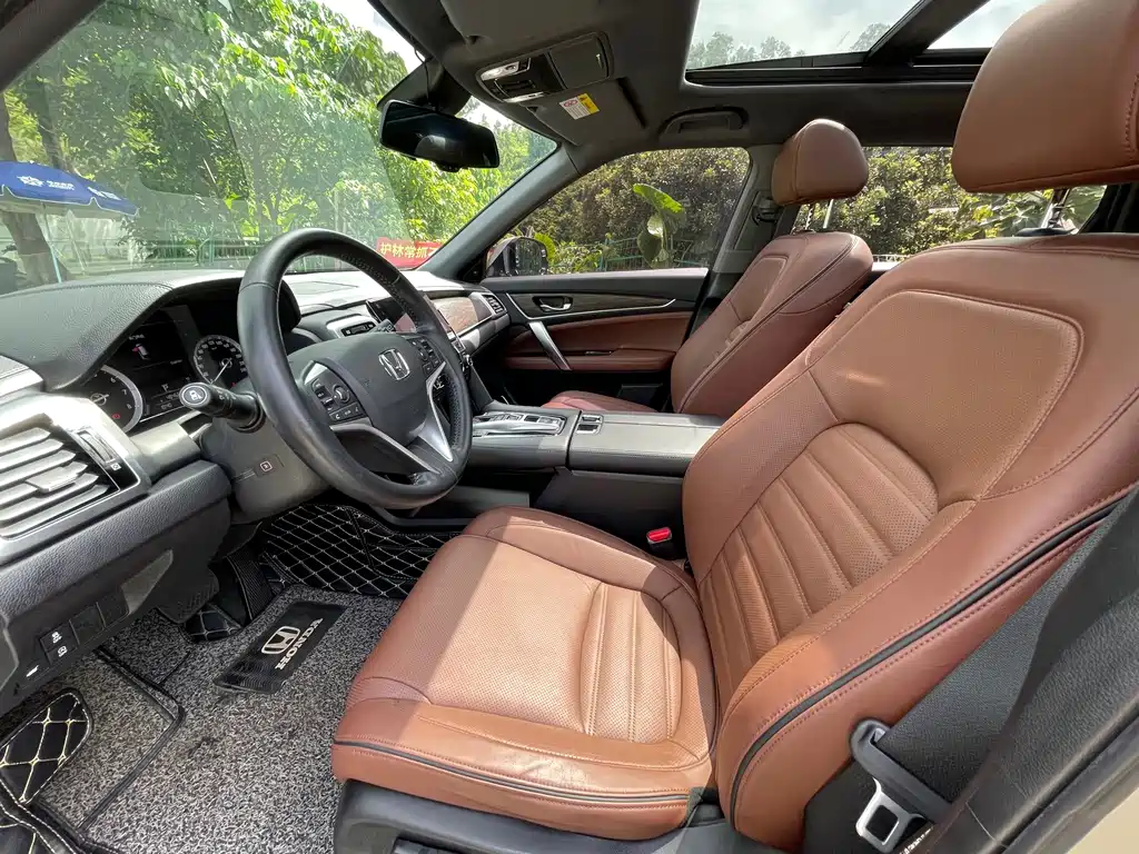 Honda UR-V — миниатюра 4