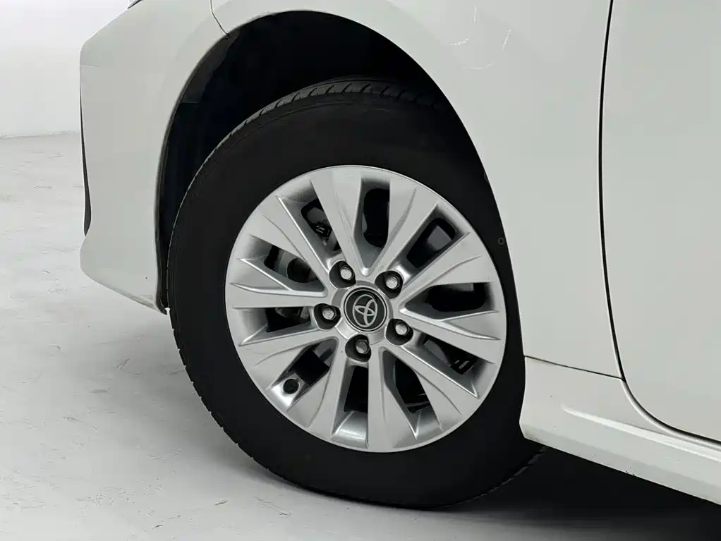 Toyota Corolla — миниатюра 17