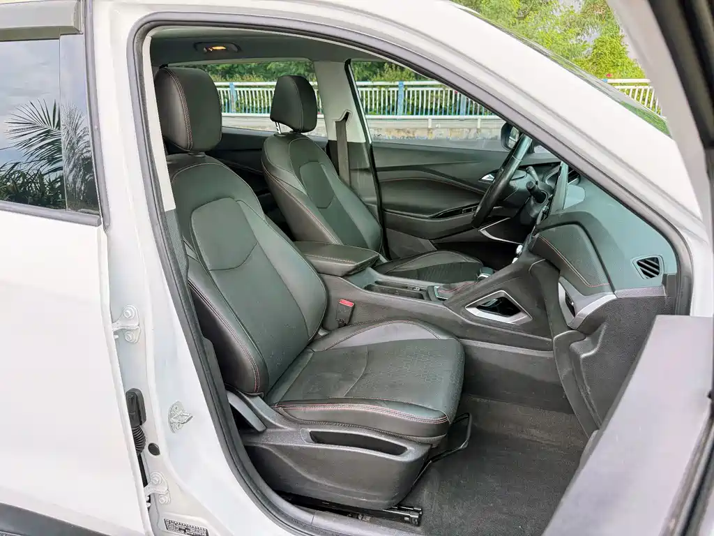 Chevrolet Volando — миниатюра 15