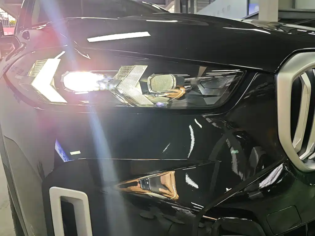 BMW X5 — миниатюра 12