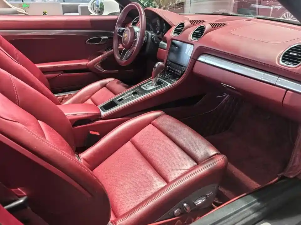 Porsche 718 2020 Boxster 2.0T