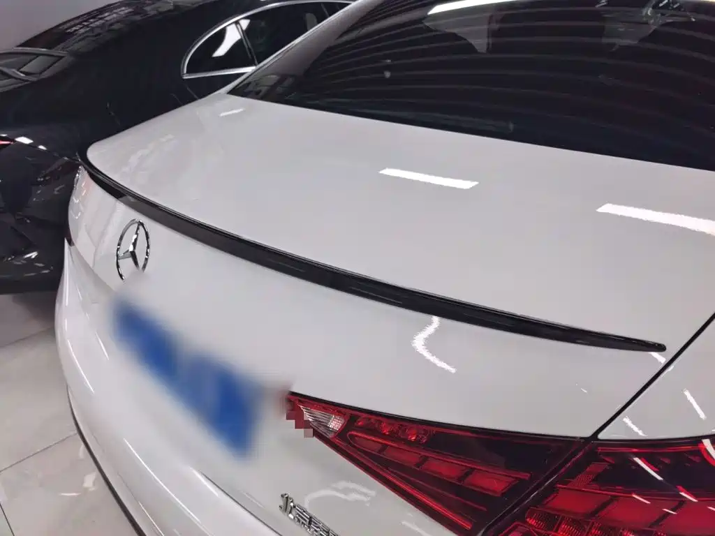 Mercedes-Benz C-Class — миниатюра 14