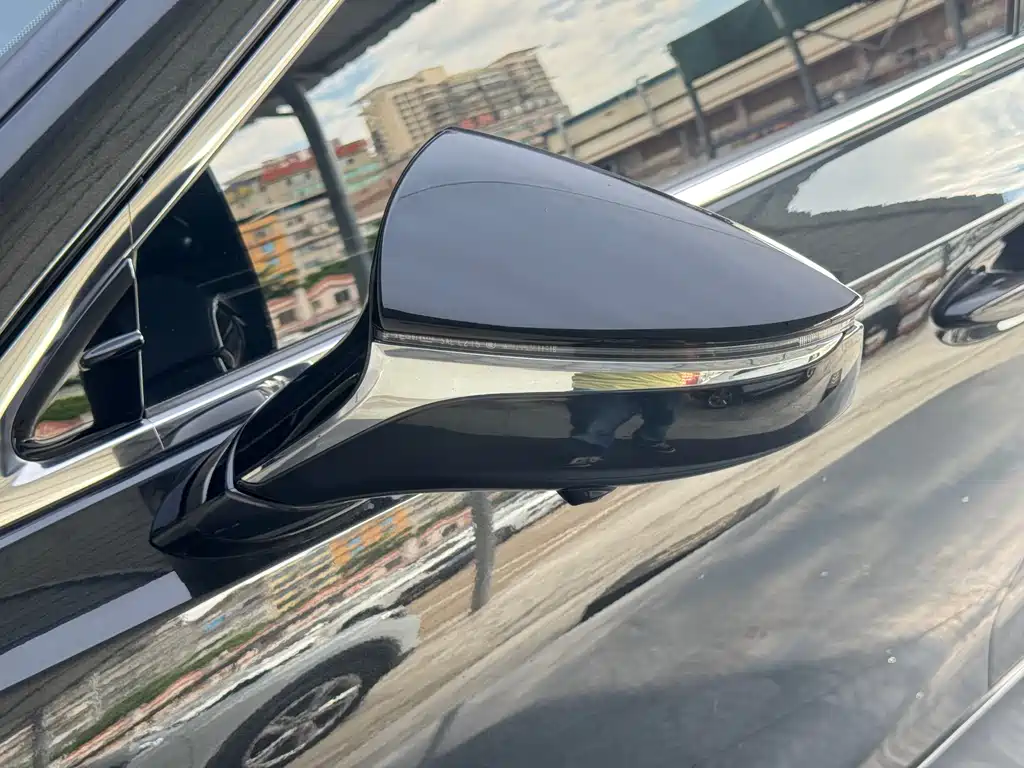 Lexus ES — миниатюра 37
