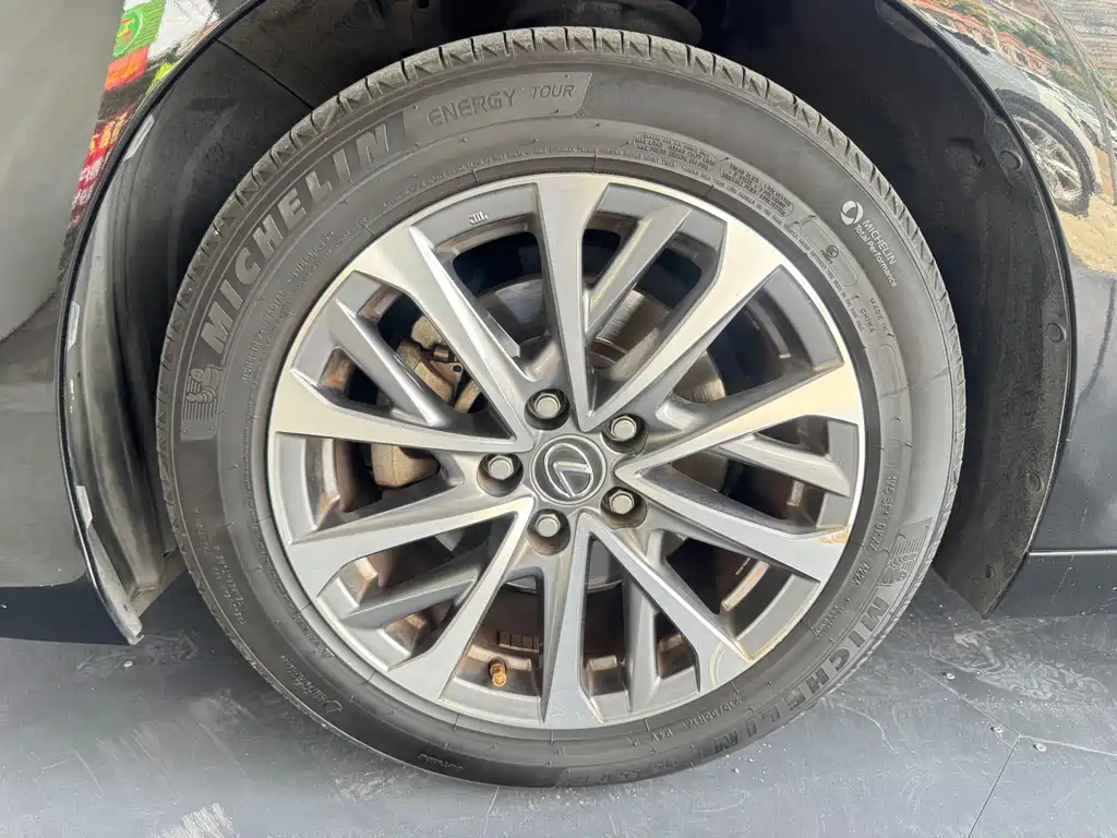 Lexus ES — миниатюра 29