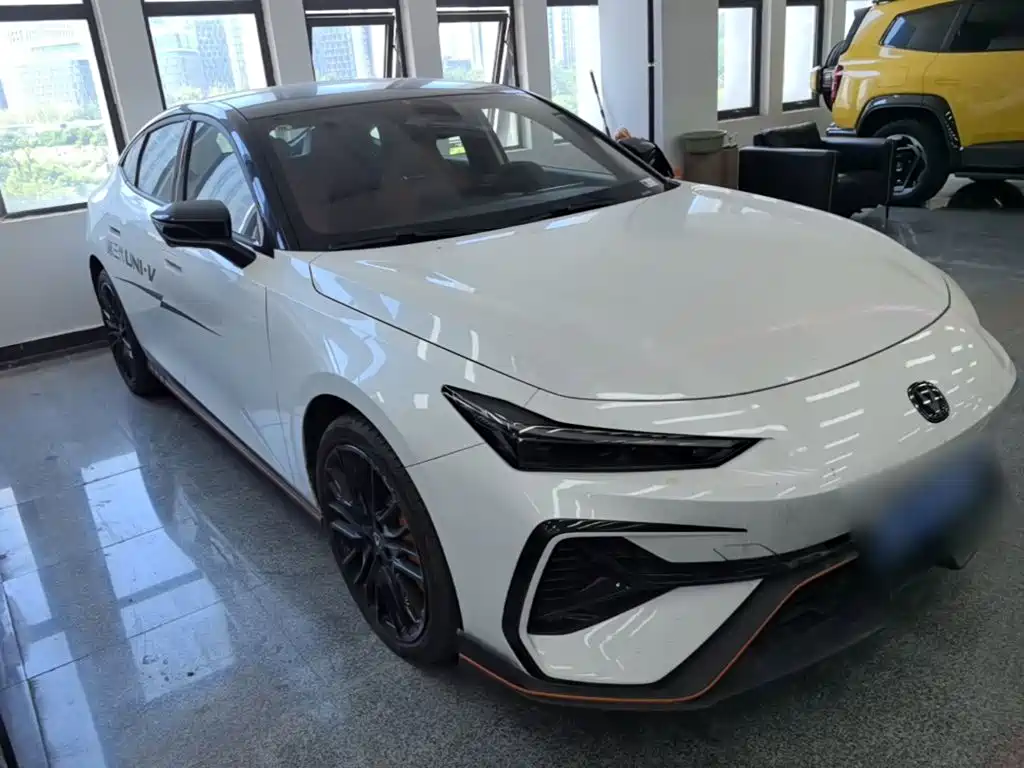 Changan UNI-V — миниатюра 4